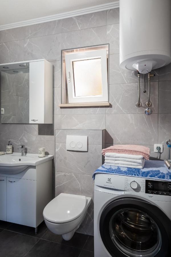 Apartment Pod Nespolom Trsteno Bagian luar foto